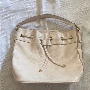 Elegant Cream Handbag
